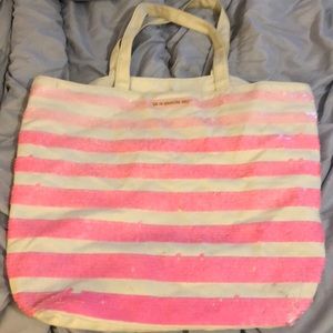 vS canvas beach bag